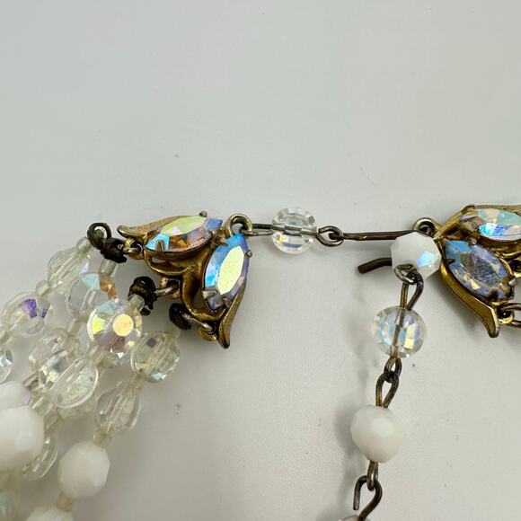 1950s vintage aurora borealis clear milk glass 5 multi strand beaded necklace - Picture 4 of 9